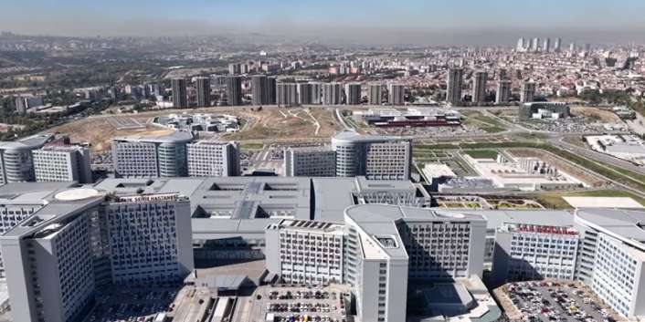 Sağlık Bakanı Fahrettin Koca, açıldığı günden itibaren 5 milyondan fazla