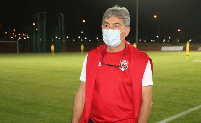 TFF 2. Lig Beyaz gurup 16. hafta mücadelesinde deplasmanda Niğde