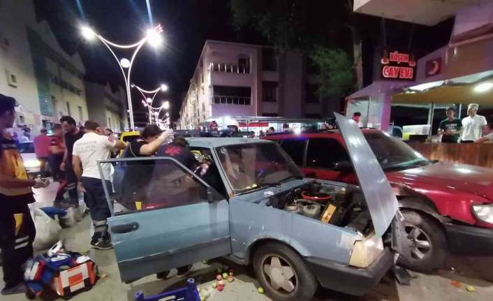 Erzincan’da 3 aracın karıştığı