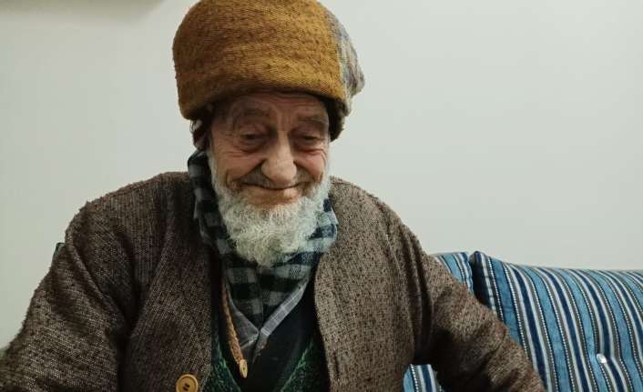 Erzincan Merkez göyne köyü eşraflarından Mehmet Güloğlu(1929) 1939 depreminde 10