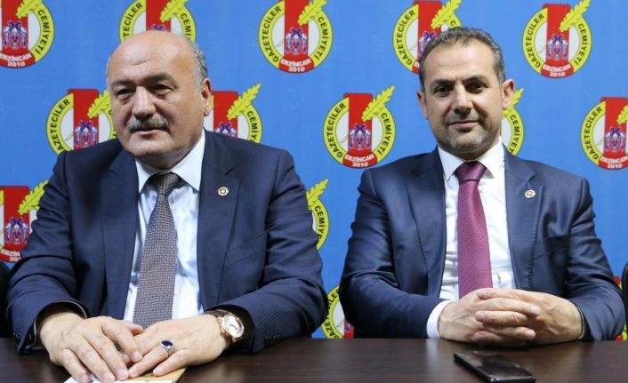 AK Parti Erzincan Milletvekilleri Süleyman Karaman ve Burhan Çakır, Sağlık