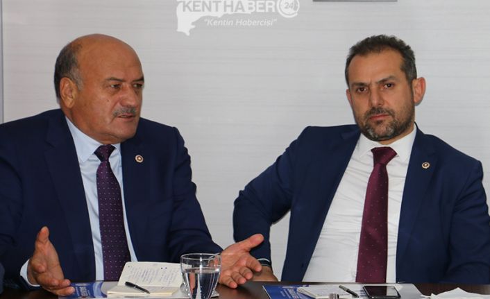 14 Ağustos 2001'de kurulan Adalet ve Kalkınma Partisi (AK Parti)
