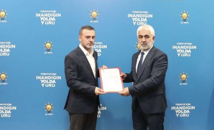 AK Parti Merkez İlçe Başkanlığına Hakan Ördek atandı.