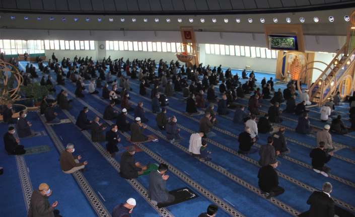 Geçtiğimiz gün vefat eden eski Başbakan Yıldırım Akbulut için memleketi