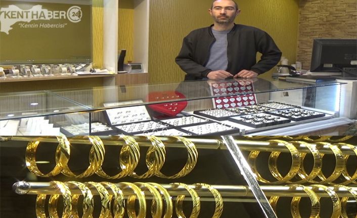 Erzincan’da  uzun yıllar kuyumculuk yapan İsmail Miraç Durmaz, tasarruf