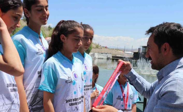 Erzincan’da düzenlenen Anadolu Yıldızlar Ligi Oryantiring Türkiye Şampiyonası sona erdi.