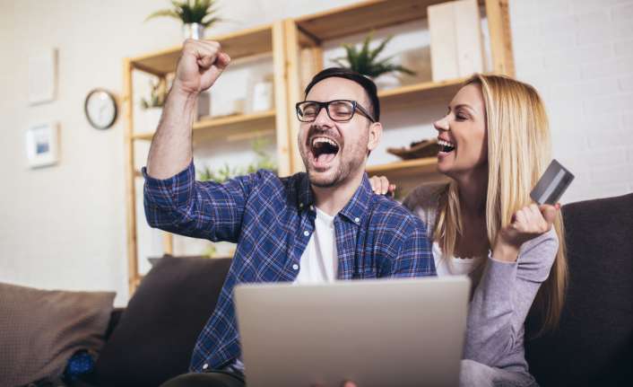 Sıcaklıkların 35 dereceyi aştığı günlerde e-ticaret yüzde 50 artıyor. Sıcaklık