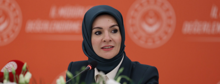 Aile ve Sosyal Hizmetler Bakanı Mahinur Özdemir Göktaş, çocukların eğitim