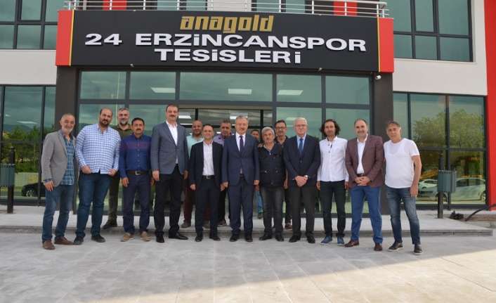 Bir dizi ziyaretlerde bulunmak üzere Memleketi Erzincan’a gelen Gençlik ve