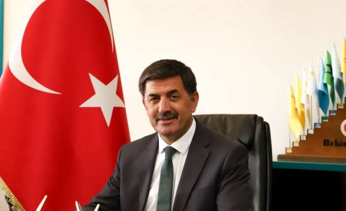 Ahilik Haftası nedeniyle Erzincan Belediye başkanı Bekir Aksun bir kutlama