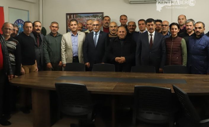 Erzincan Belediye Başkanı Bekir Aksun Ülkü Ocakları ve Türkiye Kamu-Sen’e