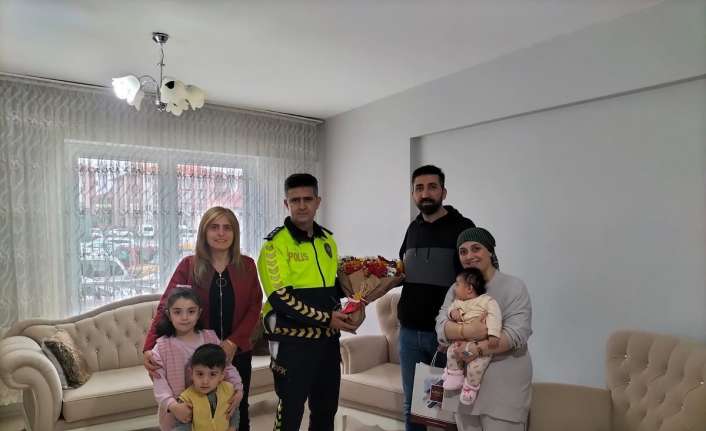 BAYRAMDA ŞEHİT AİLELERİ ZİYARET EDİLDİ