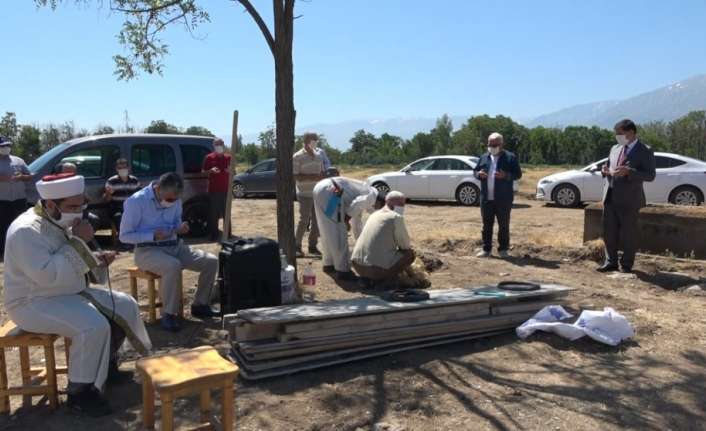 1939 depreminde yıkılan Beşir Efendi Dergahı, Erzincan Belediyesince yeniden inşa