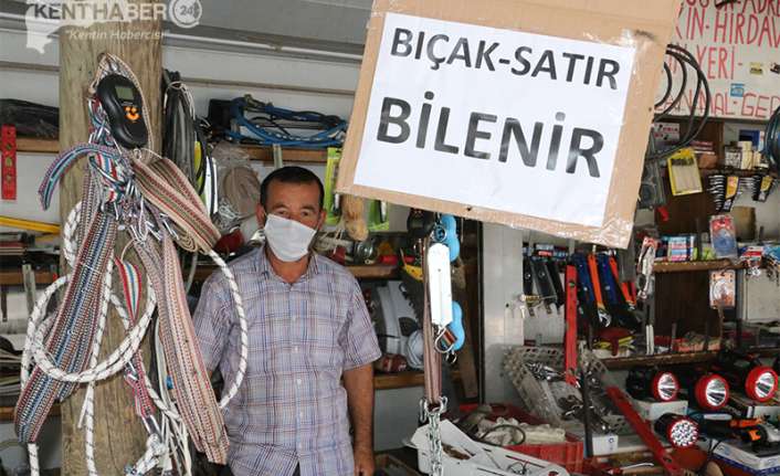 Erzincan’da, Kurban Bayramı'na sayılı günler kala kurban kesecek vatandaşlar, bıçaklarını