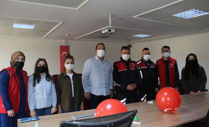 Erzincan’da ‘büyük olay var’ şeklinde yapılan ihbara giden polis ekipleri,