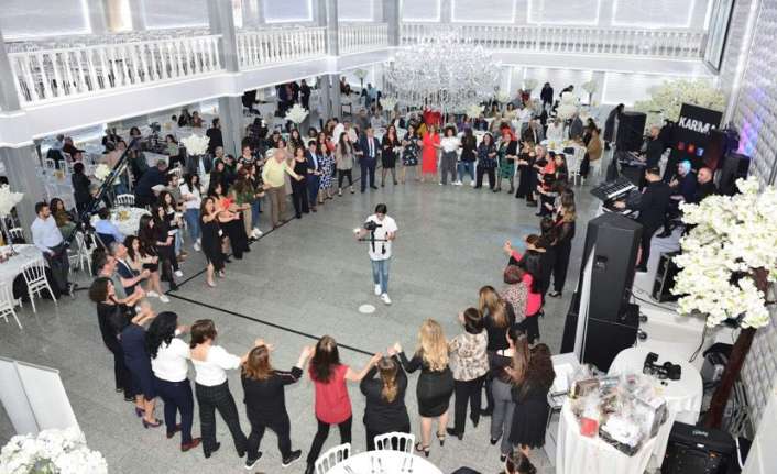 Hollanda’da Eğitim üzerine faaliyet gösteren CAN ERZİNCANLILAR VAKFI muhteşem bir
