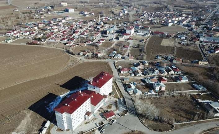 Erzincan’ın Çayırlı ilçesi sosyo-ekonomik gelişmişlikte yükseliyor.