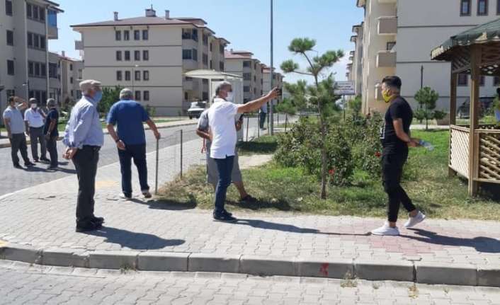 VATANDAŞLARIN ŞİKÂYETİ ÜZERİNE ERZİNCAN MERKEZ GEÇİT VE MUNZUR MAHALLESİNİ ZİYARET