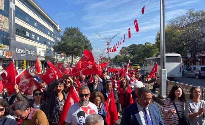 Cumhuriyet Halk Partisi Erzincan il teşkilatı tarafından düzenlenen Cumhuriyetin 100.