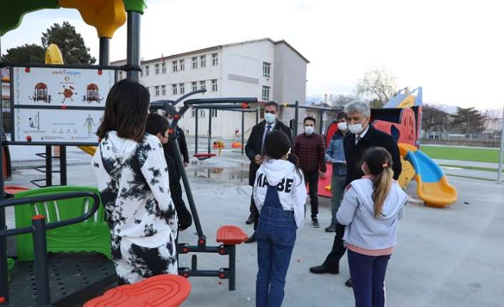 İçişleri Bakanı Süleyman Soylu’nun talimatlarıyla, ülke genelinde çocuklara trafik bilincinin