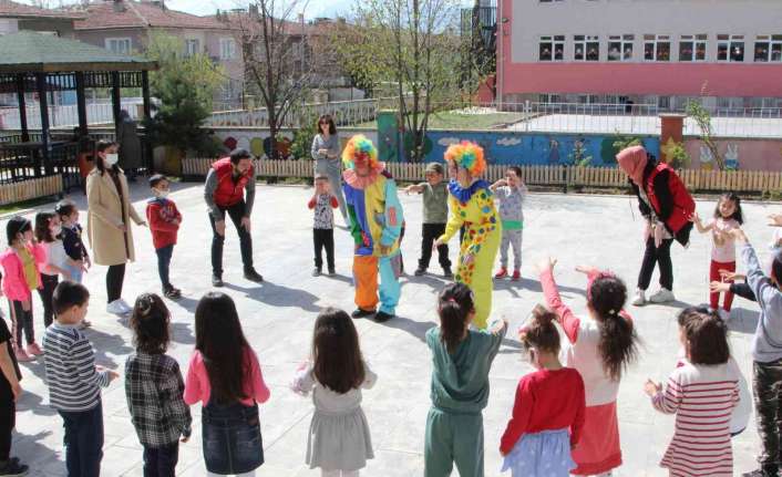 23 Nisan Ulusal Egemenlik ve Çocuk Bayramı Haymeana Anaokulunda coşkuyla