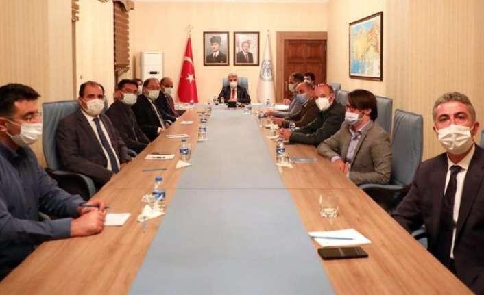 COVİD-19 DENETİM FAALİYETLERİ VE SAĞLIK HİZMETLERİNİN SUNUMUNA YÖNELİK YÜRÜTÜLEN ÇALIŞMALAR