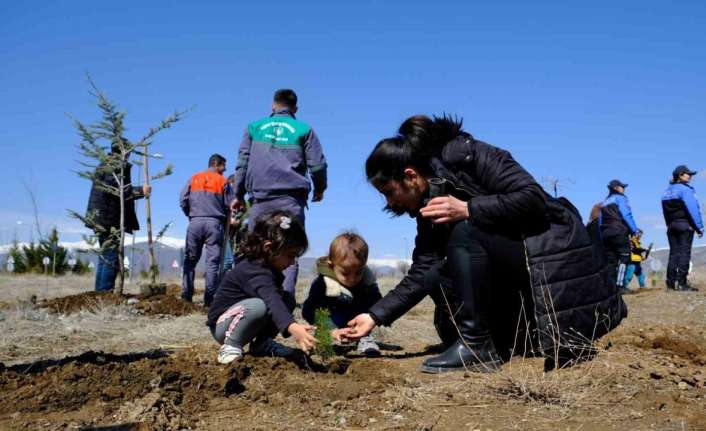 Erzincan’da 21-26 Mart Dünya Ormancılık Günü ve Orman Haftası nedeniyle