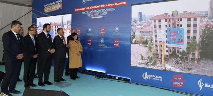 Çevre, Şehircilik ve İklim Değişikliği Bakanı Mehmet Özhaseki, ülkemizi depreme