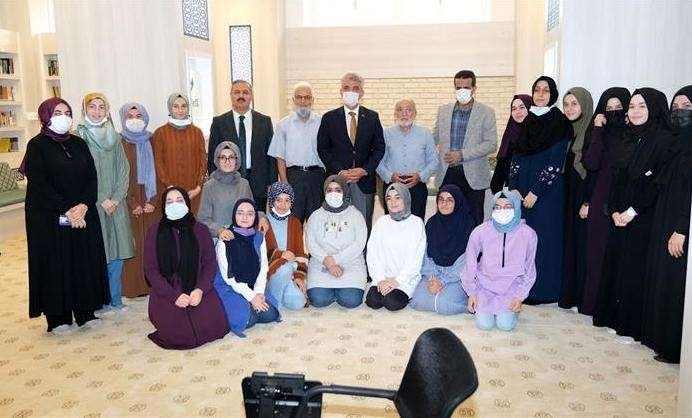 Erzincan Valisi Mehmet Makas, Diyanet Gençlik Merkezi’nde “Gençlik Buluşması” programına