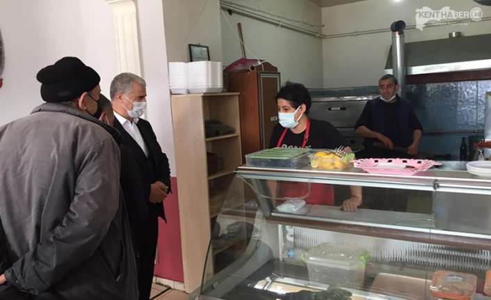 Cumhuriyet Halk Partisi Erzincan İl Başkanı Ayhan Doğan ve il