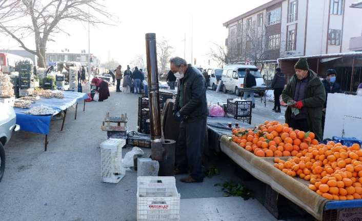 Doğu Anadolu Bölgesinde kar yağışının ardından soğuk hava etkisini artırdı.