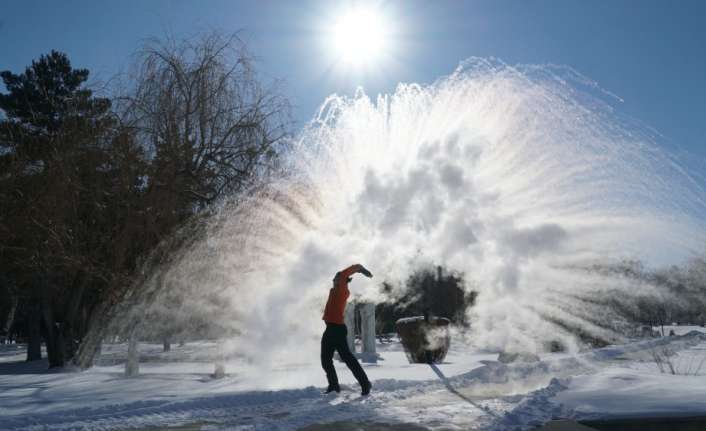 Doğu Anadolu Bölgesinde soğuk hava etkisini sürdürüyor.