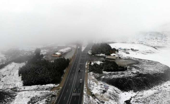 Erzincan ve Iğdır’ın yağmurlu, Bayburt’un karla karışık yağmurlu, Erzurum, Ağrı,