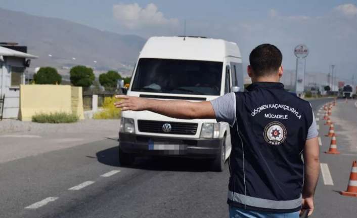 İçişleri Bakanlığınca düzensiz göç ile mücadeleye yönelik "Huzur-2022/7" uygulaması Erzincan’da