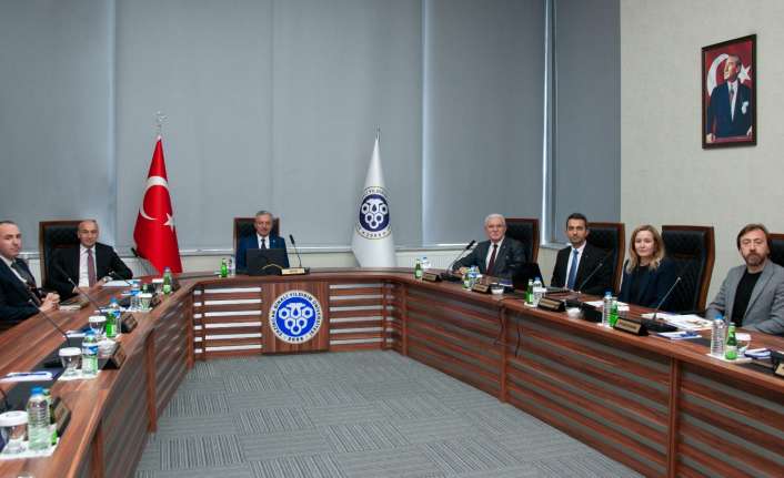 EBYÜ’ de kurumsal akreditasyon programı değerlendirme toplantısı yapıldı Yükseköğretim Kalite Kurulu (YÖKAK) tarafından yapılan değerlendirme sonucunda 2023 yılı