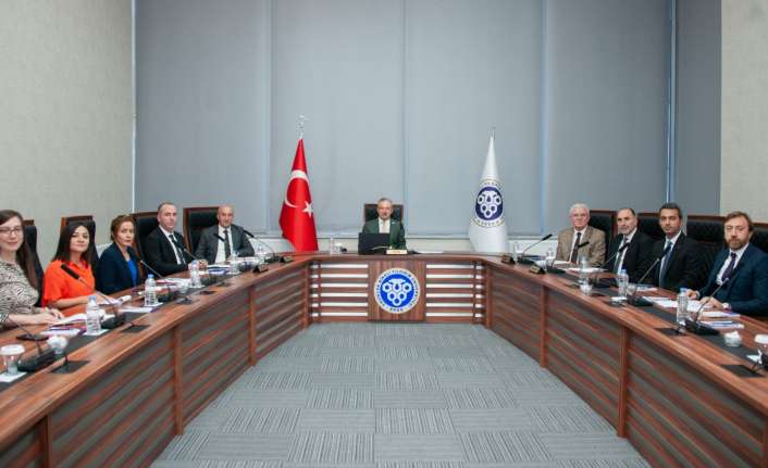 Erzincan Binali Yıldırım Üniversitesi iç paydaşlarına (öğrenci, akademik ve idari
