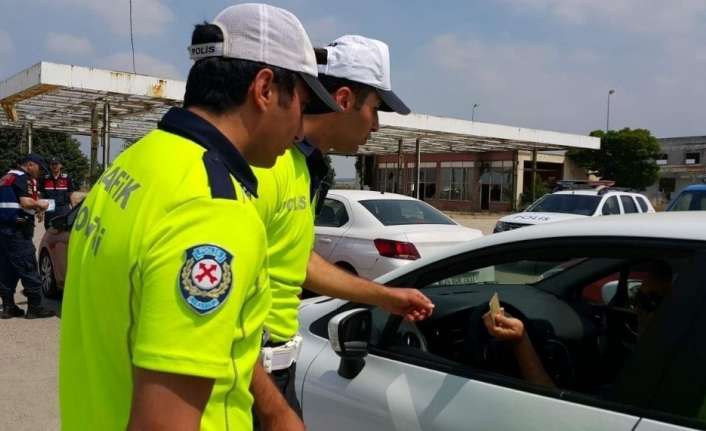 Emniyet Genel Müdürlüğü Trafik Hizmetleri Başkanlığı, sürücülerin trafik kaidelerine riayet