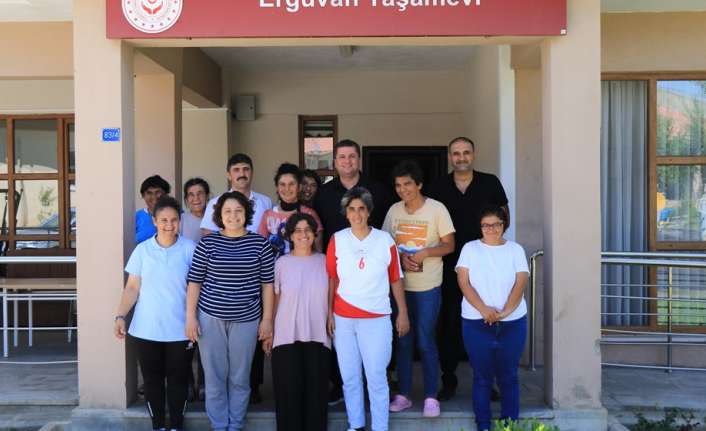 Engelli bireylerle engelsiz sohbet Aile ve Sosyal Hizmetler İl Müdürü Serdar Demirci Engelsiz Yaşam