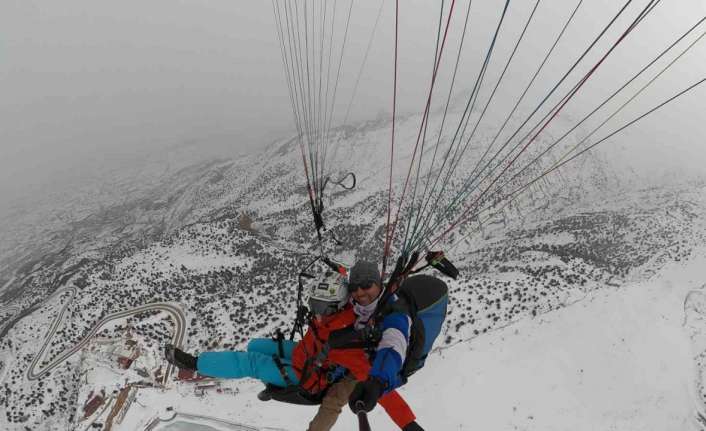 Erzincan’daki Ergan Dağı’na gelen