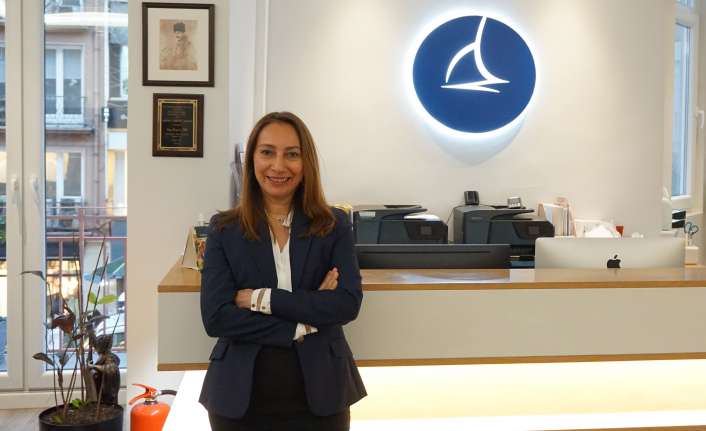 Tedavi edilmediği taktirde kalıcı merkezi görme kaybı ile bile sonuçlanabilen