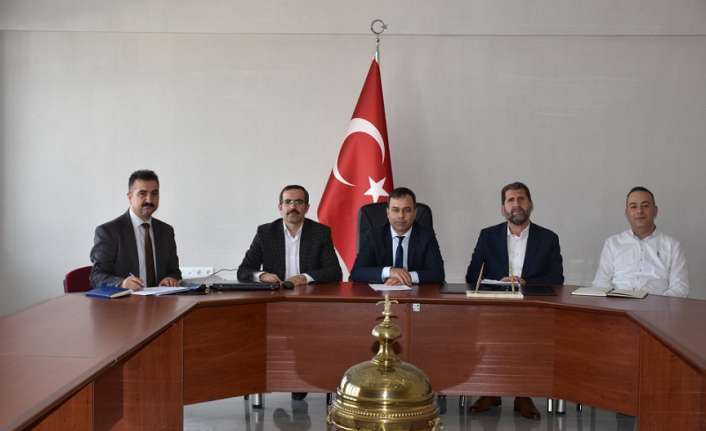 Erzincan il milli eğitim müdürlüğü bünyesinde Merkezde 3 bin 240