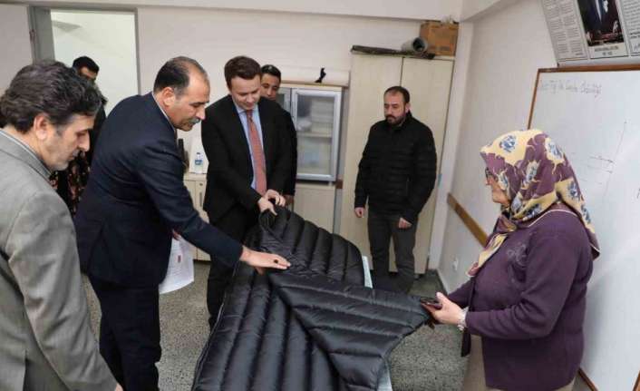 Erzincan Halk Eğitimi Merkezi ve Erzincan Kız Meslek Lisesi atölyelerinde