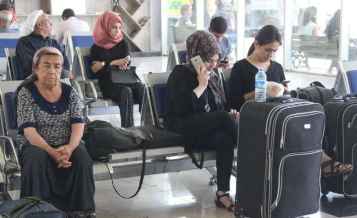 Erzincan’da vatandaşlar, bayram tatilini memleketlerinde ya da tatil beldelerinde geçirmek