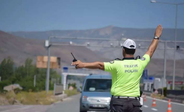 Erzincan Emniyet Müdürlüğünce bayram süresince trafik istatistiki açıklandı. Kente Kurban