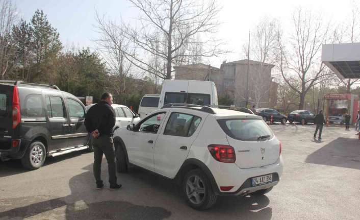 Meteorolojiden Doğu Anadolu Bölgesi için ‘toz taşınımı’ uyarısının ardından Erzincan’da