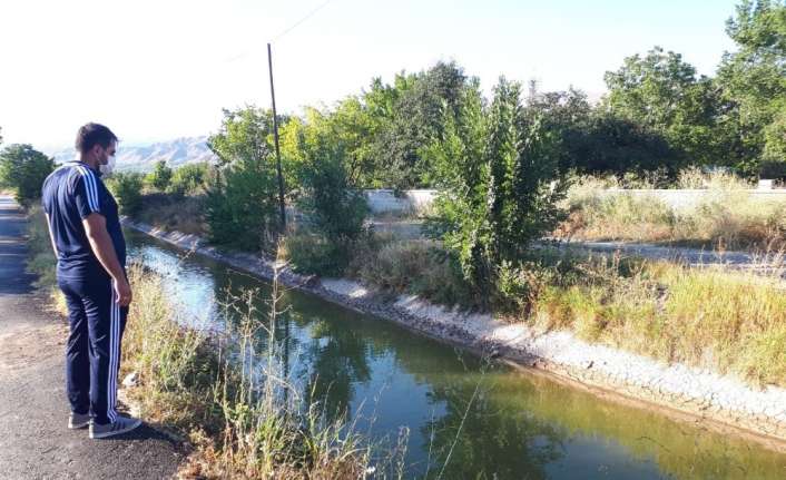 ERZİNCAN'DA 2 YAŞINDAKİ ÇOCUK SULAMA KANALINDA BOĞULDU