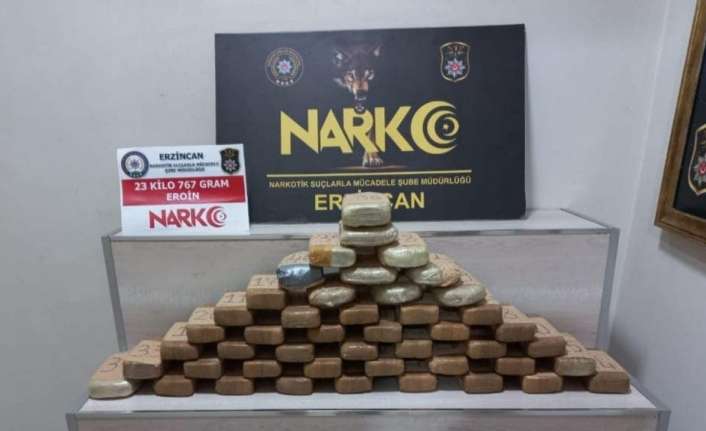 Erzincan’da 23 kilo 767 gram eroin ele geçirildi, 3 kişi
