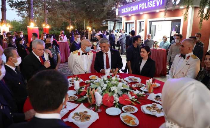 30 Ağustos Zafer Bayramı’nın 99. yıl dönümü münasebetiyle Erzincan Valisi