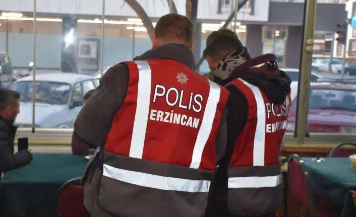 Erzincan’da eş zamanlı genel asayiş ve narkotik uygulaması gerçekleştirildi.