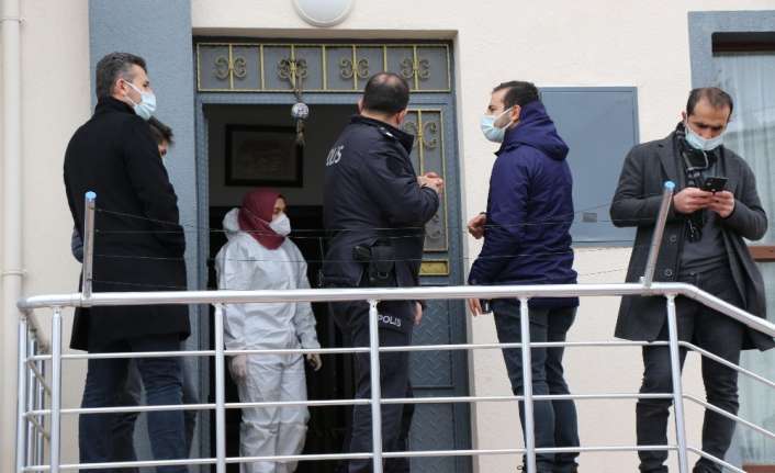 Erzincan’da polis ve öğretmen çift mutfakta yemek yedikleri esnada doğalgazdan